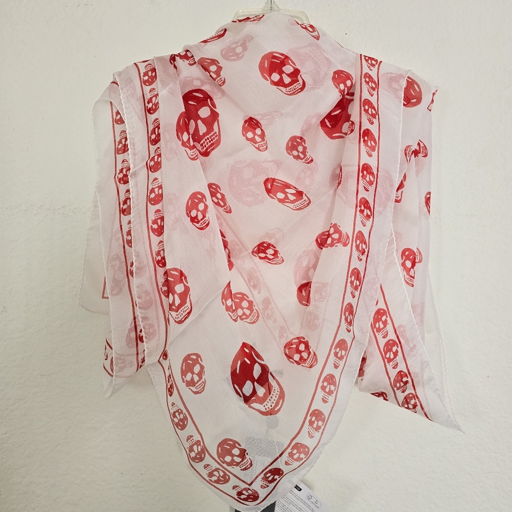 Alexander McQueen Skull Silk Scarf White Red